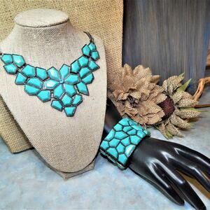 Noi Mosaic Bib Faux Turquoise Choker & Hinged Bracelet